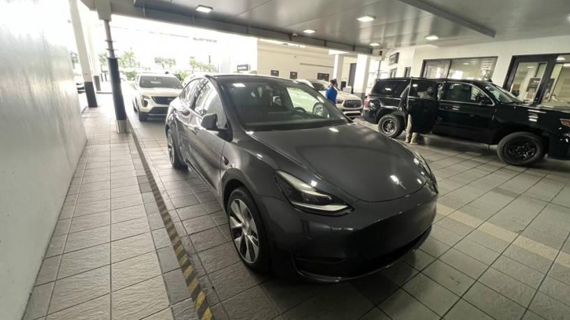 TESLA MODEL Y 2023 7SAYGDEE7PF766865 image